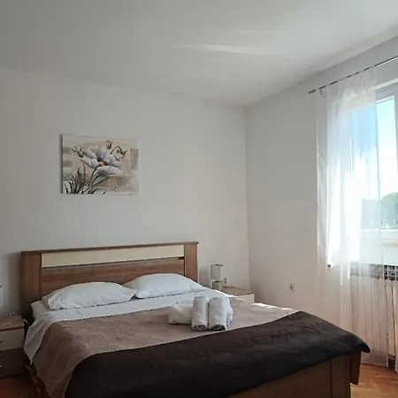Casa Lidija アパート *